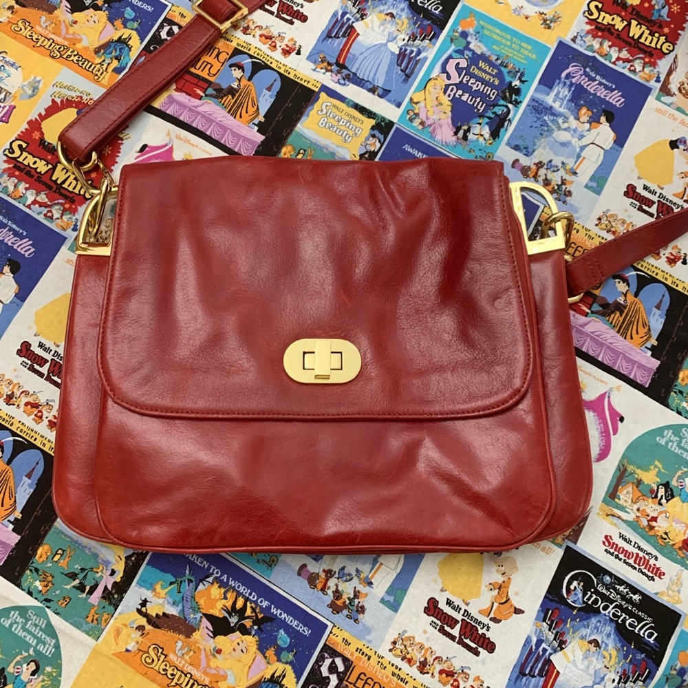 Badgley Mischka Red Leather Cossbody purse